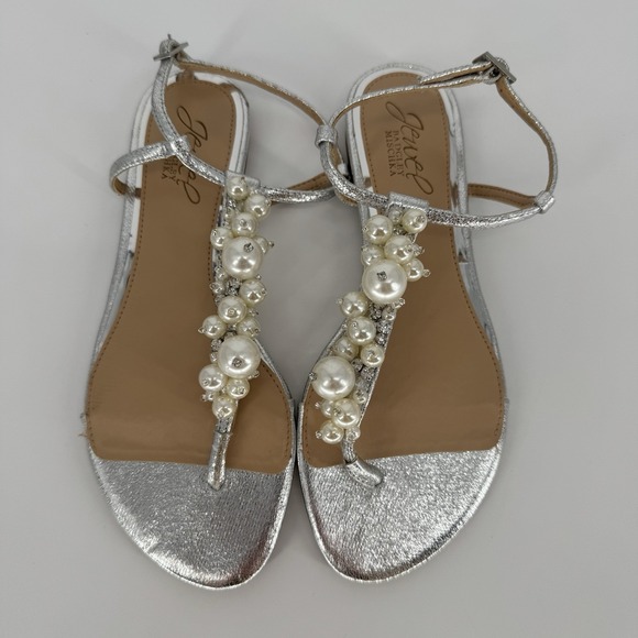 Jewel Badgley Mischka Women's Size‎ 5.5 Silver Pearl Embellished Flat Sandals - Picture 1 of 6